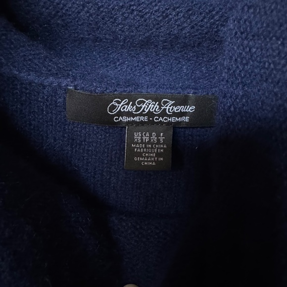 Saks Fifth Avenue Cashmere Sweater, sz XS - Picture 6 of 10